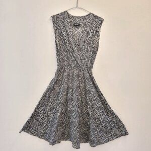 Zikger Dress/ Knee-Length/ Geometric Print/ A-Line/ Size S (fits larger)